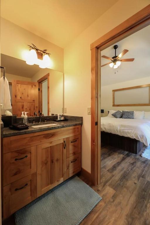Townhome Next To Clubhouse In Exclusive Eagle Bend - The Glacier Bigfork Extérieur photo